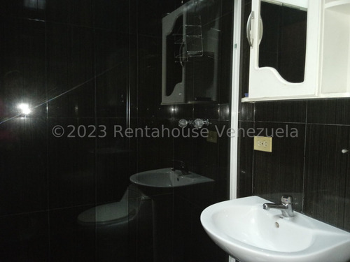 Estratégico Edificio En Venta Ubicado En Zona Céntrica Comercial De Barquisimeto Jr
