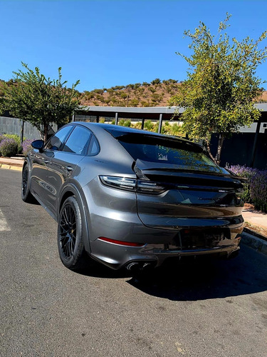 Porsche Cayenne COUPE GTS E3 V8 BI TURBO 4WD