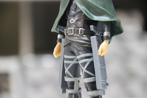 Levi Action Figure Attack On Titan Shingeki No Kyojin 16cm