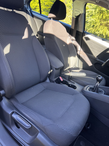 Volkswagen Vento 2.0 Advance I 110cv