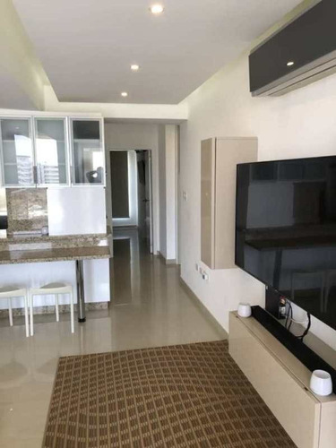Imagen 4 de 19 de Apartamento En Venta.