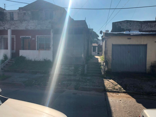 Barca Cabo De Hornos 6700, Caba/ Casa 4 Ambientes 165 M2/ Patio/ Parrilla/ 2 Baños/ U$s 80.000