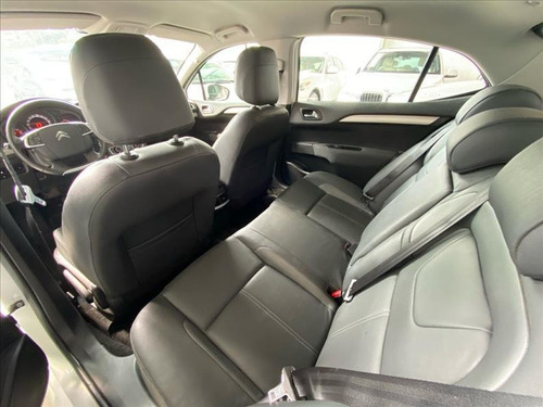 Imagem 6 de 11 de Citroën C4 Lounge 1.6 Tendance 16v Turbo