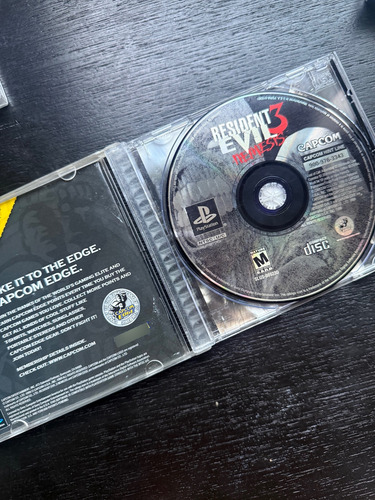 Resident Evil 3 Nemesis Playstation 1 Ps1 Original Primera (Usado)