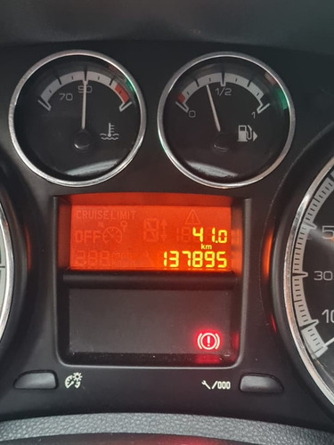 Peugeot 408 2.0 Allure 143cv