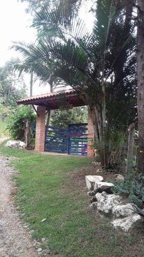 Imagem 2 de 20 de Chácara Com 2 Dormitórios À Venda, 1300 M² Por R$ 390.000,00 - Zona Rural - Paraibuna/sp - Ch0713