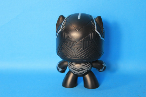 Black Panther Mighty Muggs (Usado)