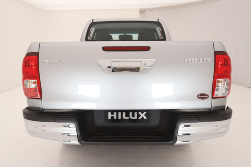 Toyota Hilux Pick-up 2.4 Cd Sr 150cv 4x2 At Cr7
