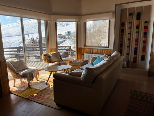 Exquisita Casa, Increíble Ubicación, Vista Panoramica.