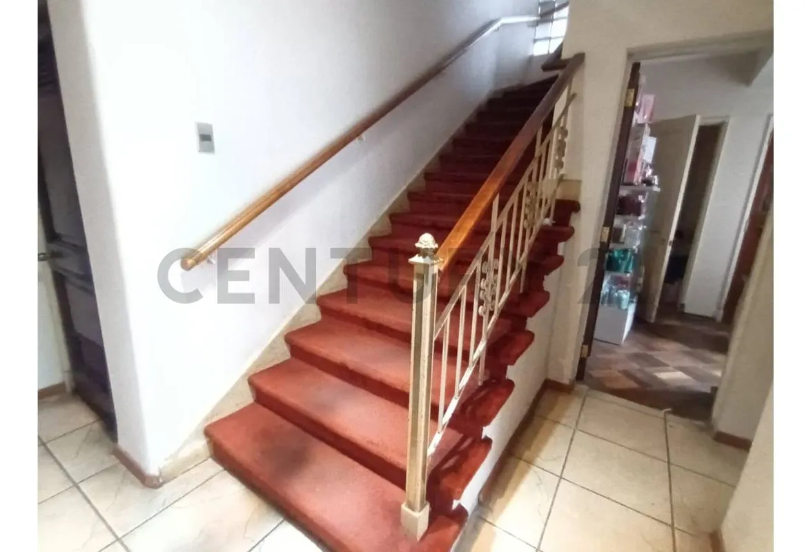 Imagen 4 de 16 de Venta Amplia Casa Comercial Centro De Concepción