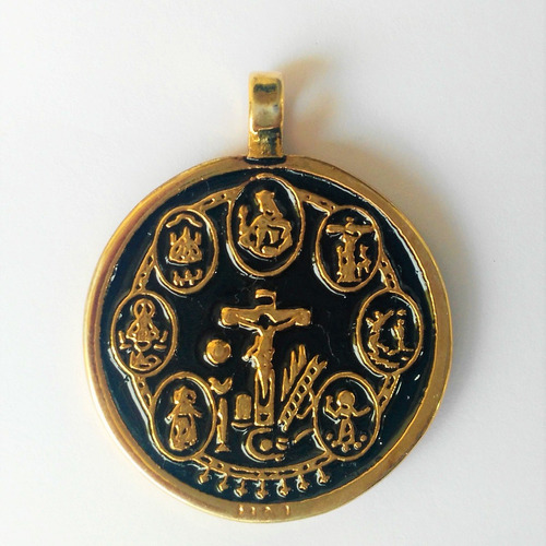 Medalla De Las 7 Deidades De La Santería En Fino Baño De Oro