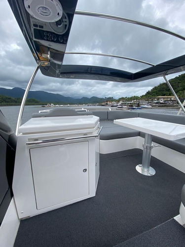 Imagem 2 de 25 de Intermarine 545 - 2011 - 2x Volvo 800 Hp - Ñ Azimut Sessa