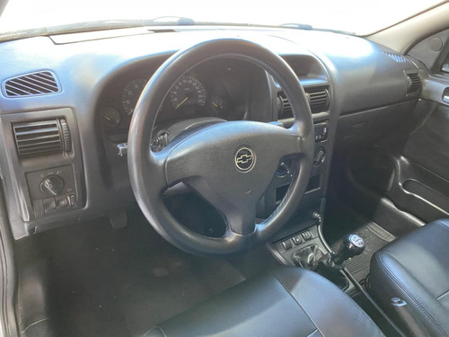 Chevrolet Astra 2.0 MPFI ADVANTAGE 8V FLEX 4P MANUAL
