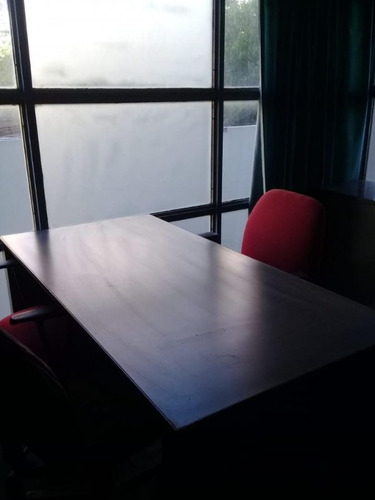 Imagen 8 de 16 de Local De Venta Con Oficinas De 1300 M2, Con Playa De Estacionamiento Propio