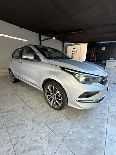 Fiat Cronos 1.8 16v Precision