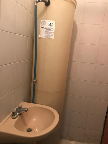 Imagen 8 de 8 de Oficina 52,50 M. Maiquetía