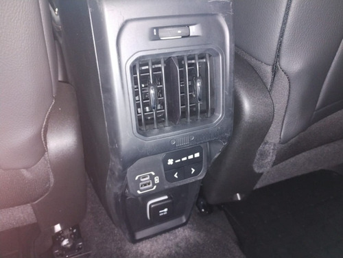 Imagen 16 de 18 de Jeep Commander 1.3 Limited Entrega Inmediata Agencia Oficial