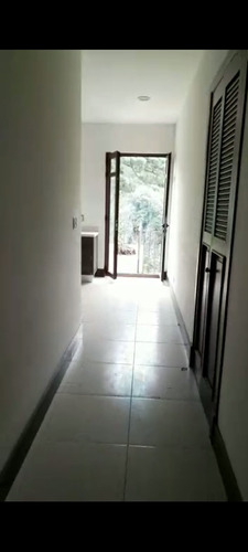 Imagen 9 de 10 de Vwndo Apartamento En Condominio La Española Ed Albereda