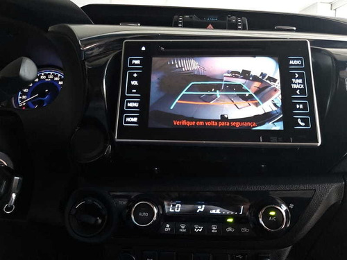 Imagem 12 de 15 de Toyota Hilux 2.8 Tdi Srv Cab. Dupla 4x4 Aut. 4p