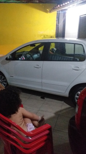 Volkswagen Fox 2014 1.0 Trend Tec Total Flex 5p