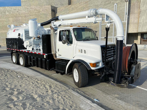 Imagen 2 de 12 de Vactor International