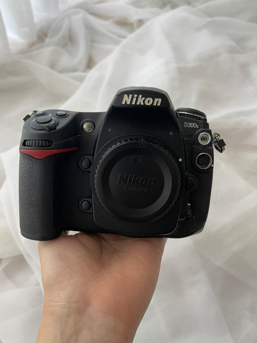 Câmera Nikon D300s