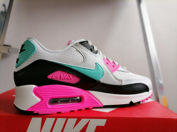 nike negros con rosa