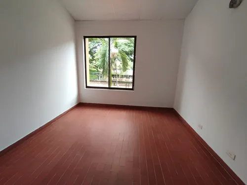 Edificio En Arriendo En Cuarto De Legua - Guadalupe. Cod A11642