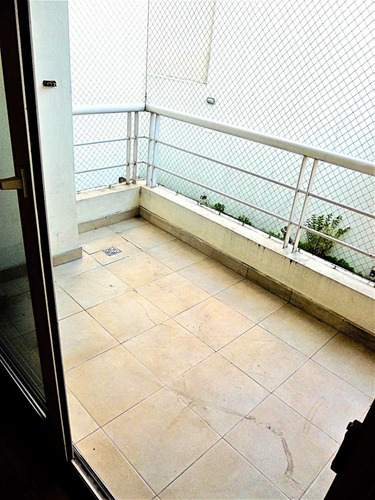 Reservado 2 Ambientes En Caballito - Contrafrente Con Balcón Aterrazado