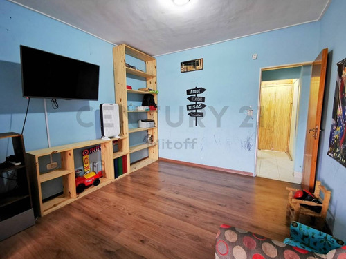 Imagen 5 de 7 de Departamento En Venta Con Patio Y Cochera