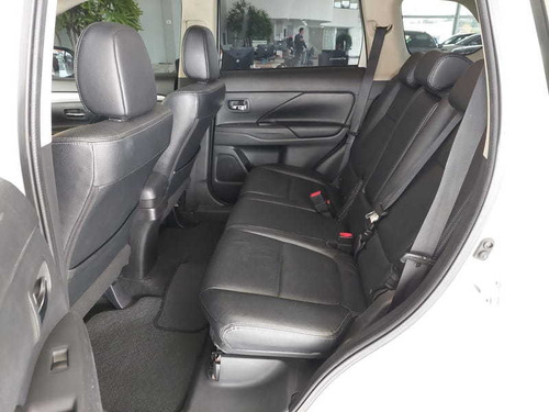 Imagem 15 de 15 de Mitsubishi Outlander 2.0 16v 160cv 2015