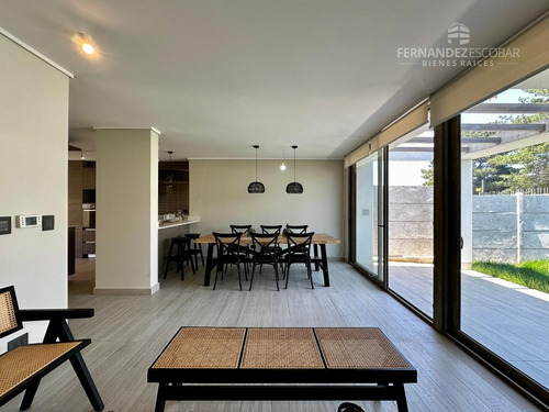 Concon - Vende Casas 3 Pisos 3d 3b 1e - Pinares De Montemar
