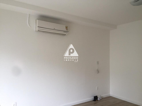 Imagem 2 de 27 de No Humaitá! Sala Comercial, Com Salão E Salas Complementares, Pequena Cozinha E Dois Banheiros. - 32115