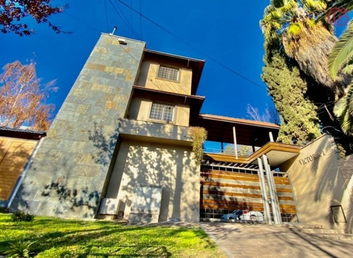 Imagen 2 de 30 de Greenwood Vende Distinguido Departamento En La Ciudad De Mendoza, Desarrollado En Planta Baja