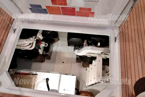 Imagem 12 de 15 de Lancha Azimut 56 Fly 2016 Schaefer, Intermarine, Ferretti