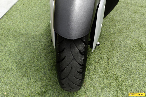 Yamaha X-max 300