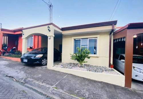 Imagen 9 de 16 de Casa Condominio Veredas Del Conquistador, Agua Caliente Cartago.