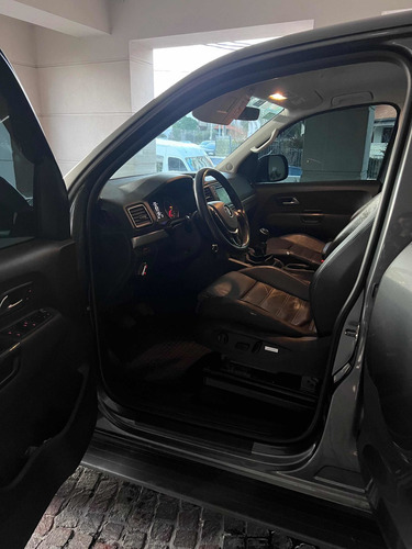 Imagen 9 de 10 de Volkswagen Amarok 2017 2.0 Cd Tdi 180cv 4x2 Highline Pack