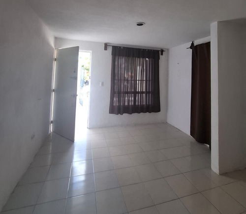 Renta Casa 1 Recamara 1 Baño En Caucel, Merida, Yucatan