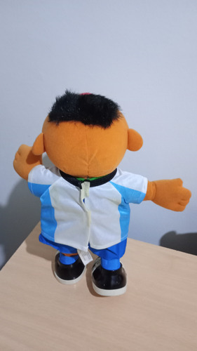 Muñeco Muppets Jugador De Futbol (Usado)