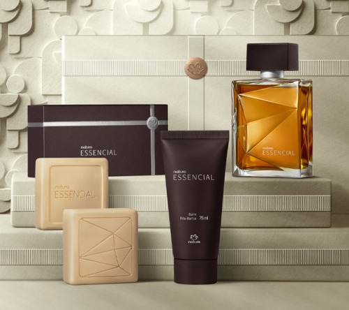 Presente Natura Essencial Colonia 100ml + Balm Pós Barba 75ml + 2 Sabonetes