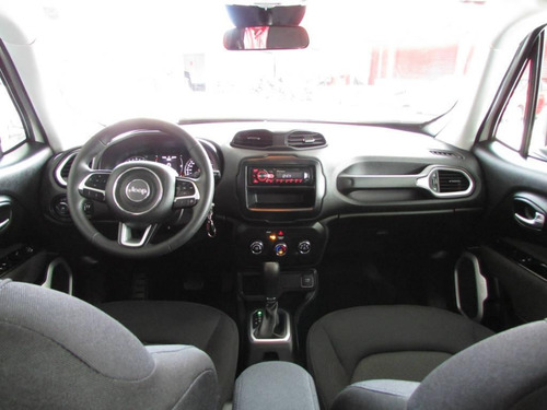 Imagem 5 de 9 de Jeep Renegade 1.8 At