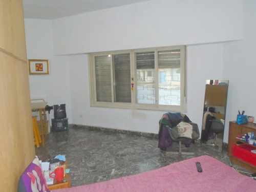 Imagen 10 de 20 de Venta Casa En Esquina C/ Patio Terraza Y Galpón Villa Madero La Matanza Bs As