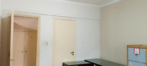 Casa 4 Dormitorios, Garage Y Jardín En Don Bosco