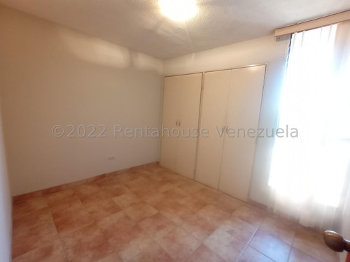Imagen 11 de 16 de Apartamento Venta Andres Bello Las Delicias Estef 22-20008