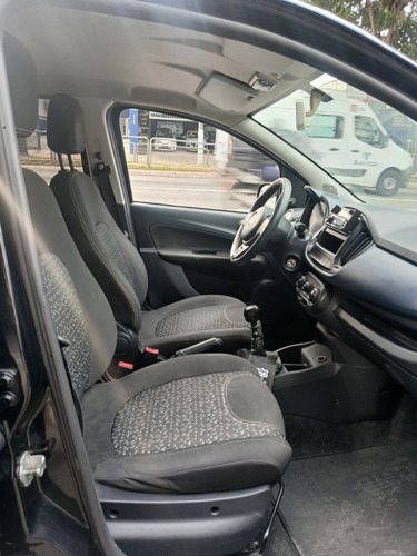 Fiat Uno 1.0 Attractive Flex 5p
