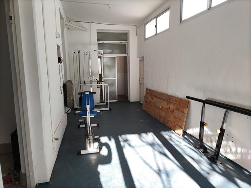 Imagen 9 de 12 de Alquiler Casa Destino Comercial - 41 E/ 4 Y 5. La Plata
