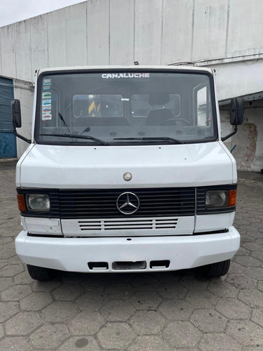 Mercedes-benz 710 Caja Tipo Todo Puerta