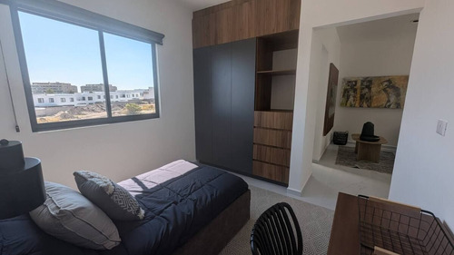 Estrena Casa En Zibata, 4 Recamaras, 3 Baños Completos, Equipada, Lujo