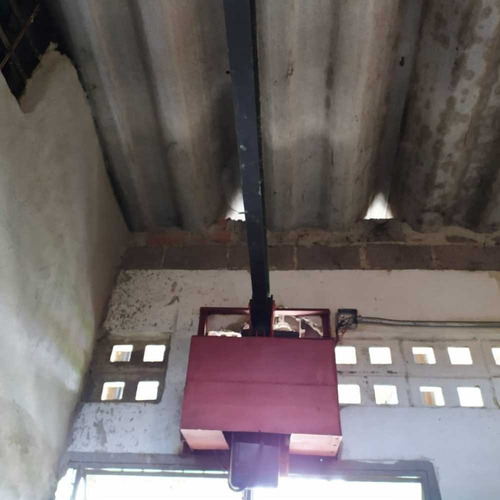 Imagen 7 de 8 de Invalmhouse Inmobiliaria. Galpón Industrial Cloris Guarenas